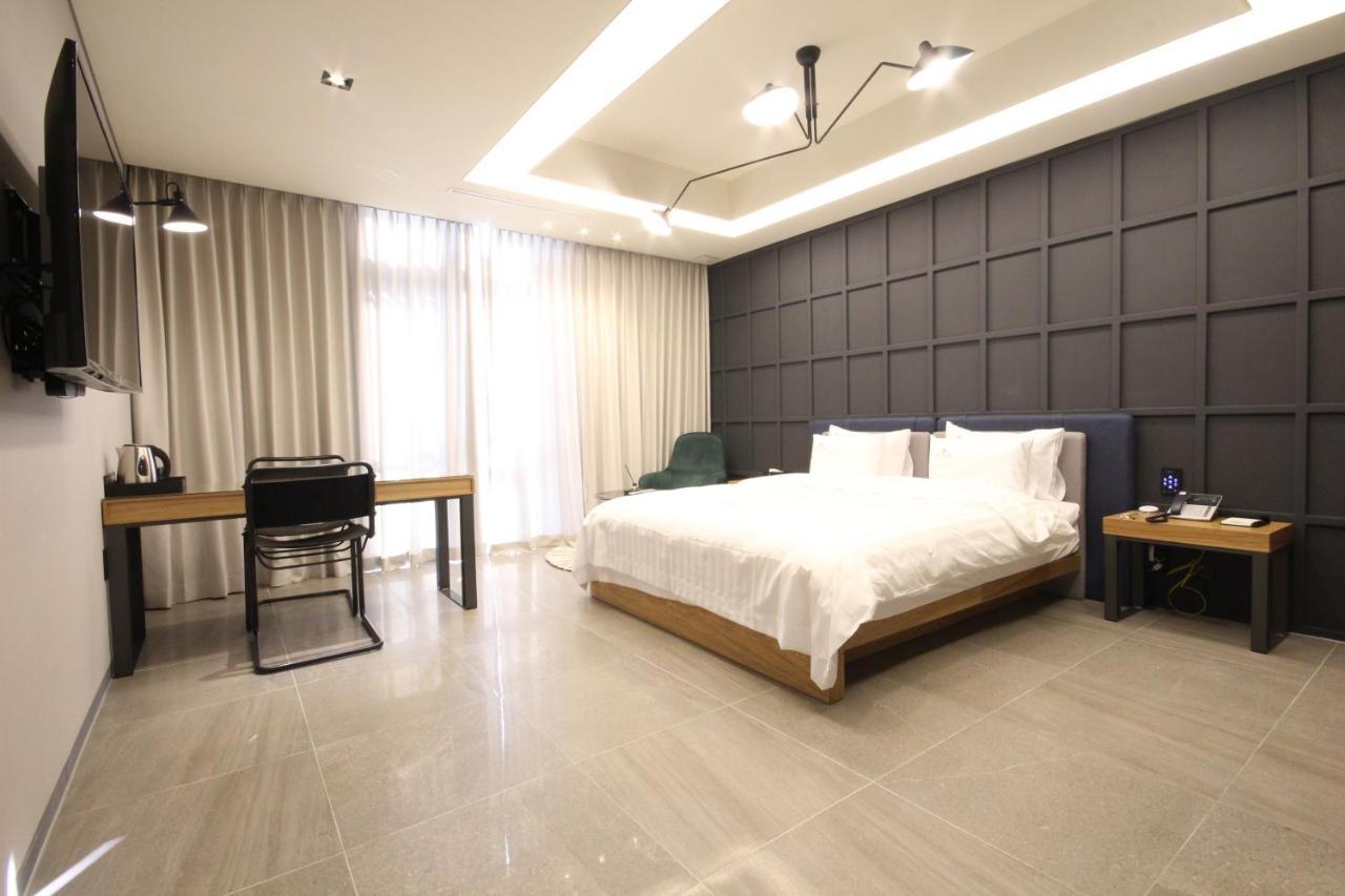 Hotel Eco Stay Чонджу Экстерьер фото