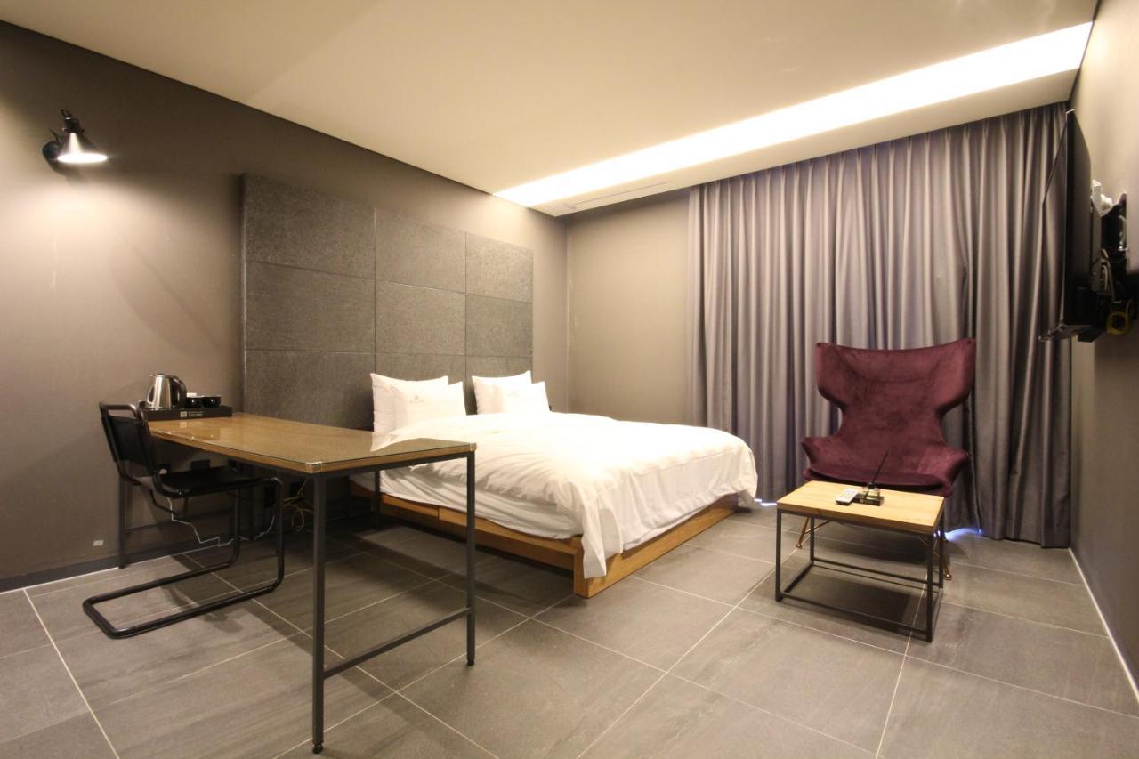 Hotel Eco Stay Чонджу Экстерьер фото