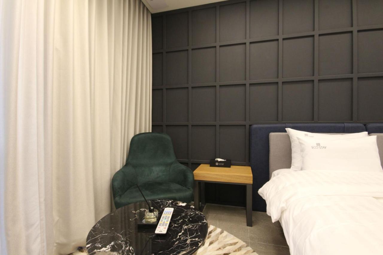 Hotel Eco Stay Чонджу Экстерьер фото