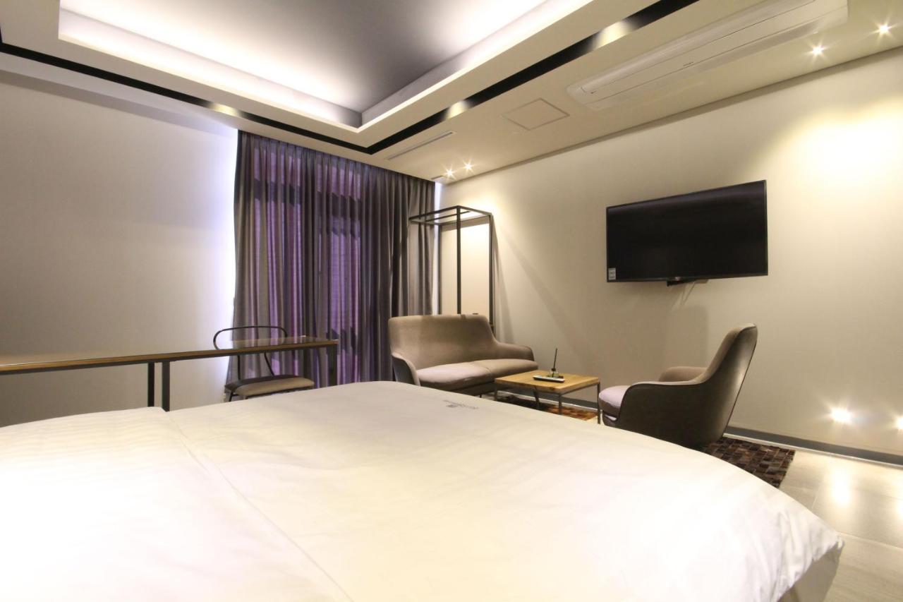 Hotel Eco Stay Чонджу Экстерьер фото