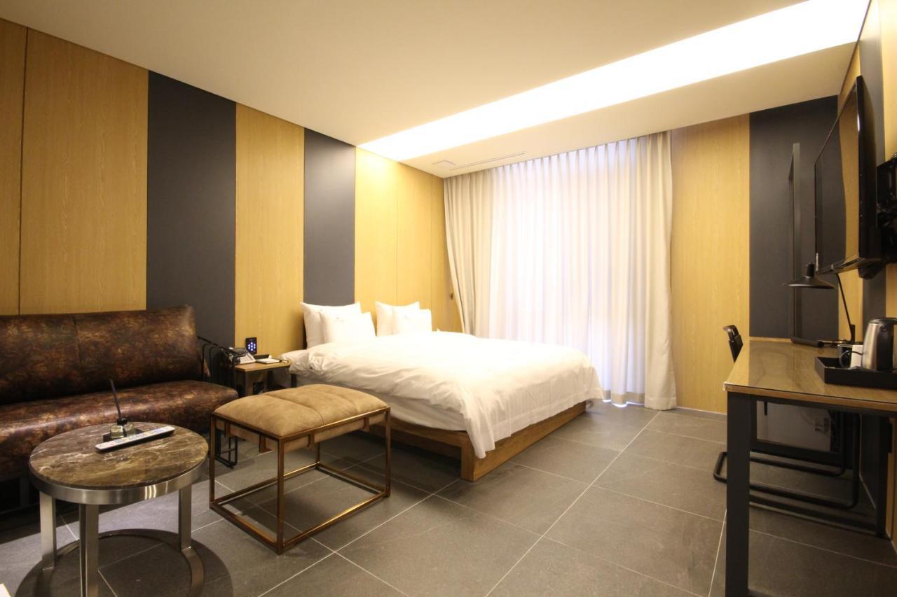 Hotel Eco Stay Чонджу Экстерьер фото